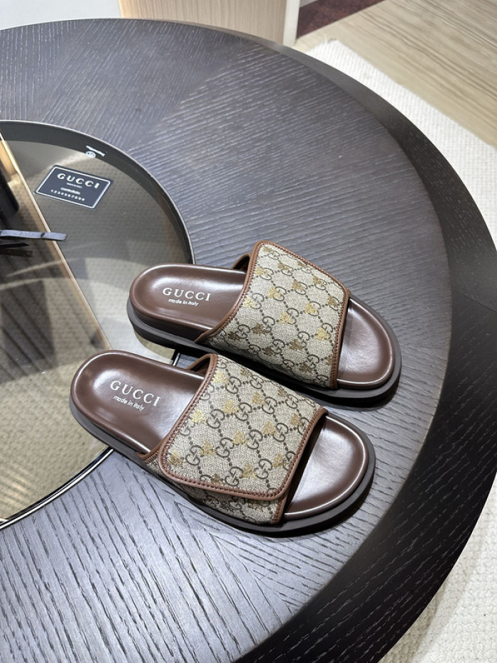 GUCC SLIPPERS
