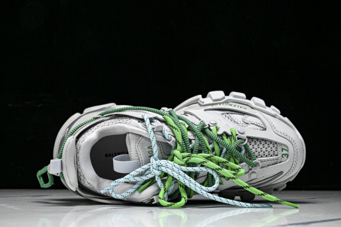 BLCG Track  800590 WTRHK 1340