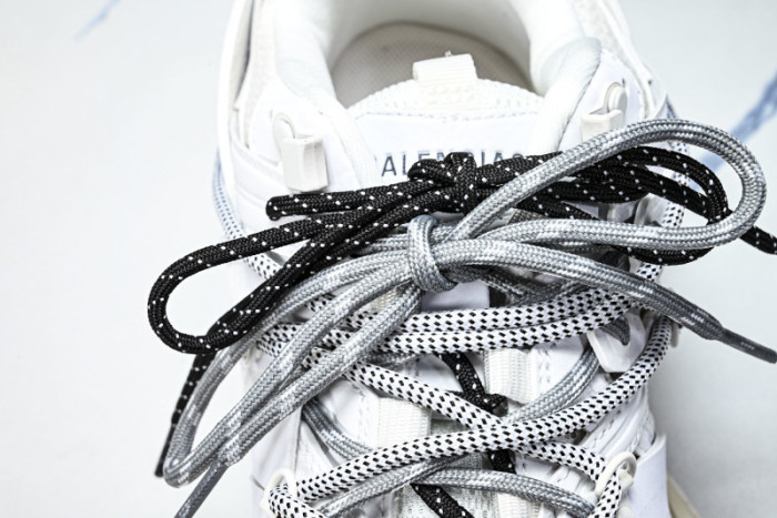 BLCG Track 800592 WTRHK 0310