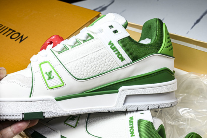 LV SNEAKER TRAINER  FOR-LV409