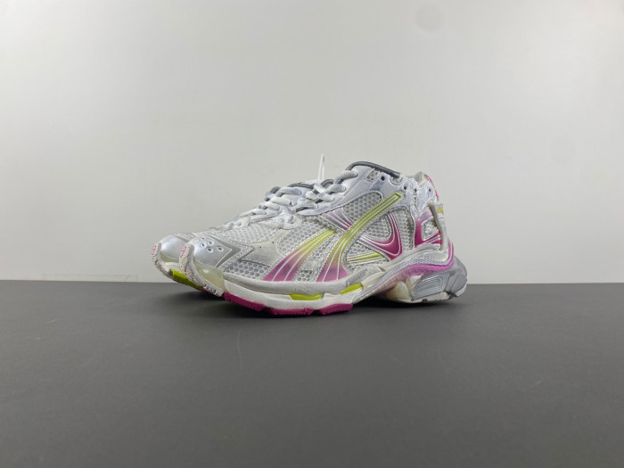 BLCG RUNNER  772767-WRUNG 9517