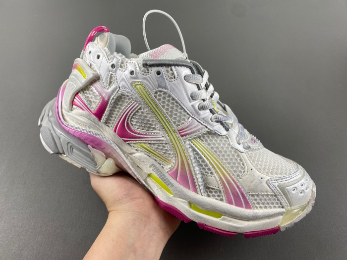BLCG RUNNER  772767-WRUNG 9517