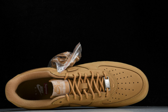 S*p*e x nike air force 1  “flax” dn1555-200