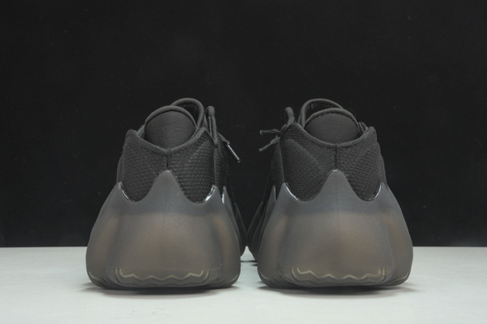 ad*s Y**zy boost 400 h68032