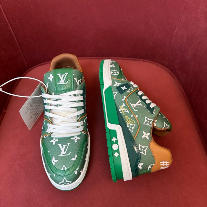LV SNEAKER LOW FOR-LV230