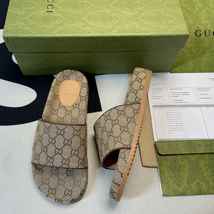 GUCC SLIPPERS