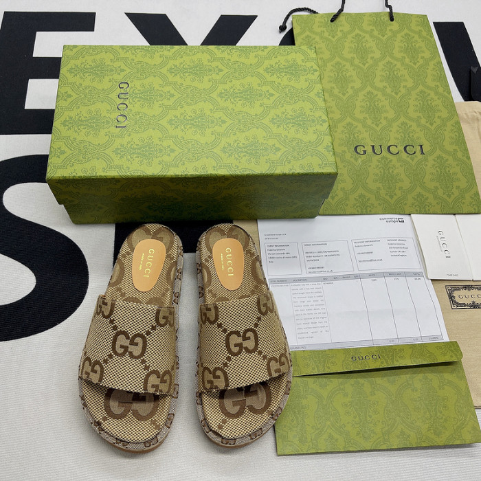 GUCC SLIPPERS