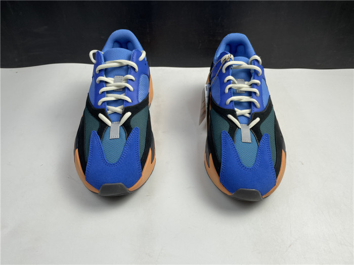 ad*s Y**zy boost 700  gz0541