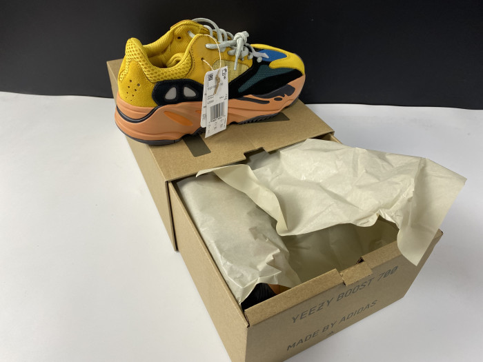 ad*s Y**zy boost 700 new colorway sun yellow wave runner gz6984