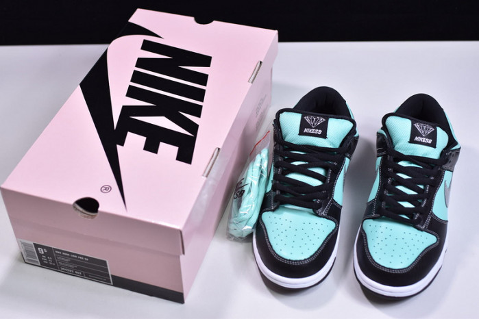 nike sb x diamond dunk  ＂T*f*ny＂ 304292-402