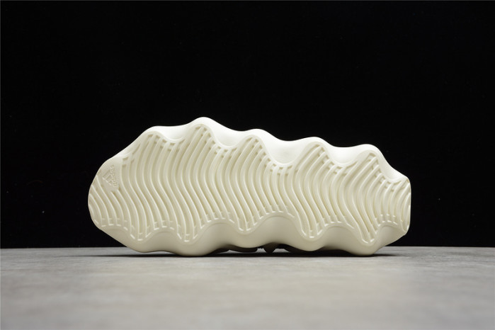 ad*s Y**zy 450 “cloud black”