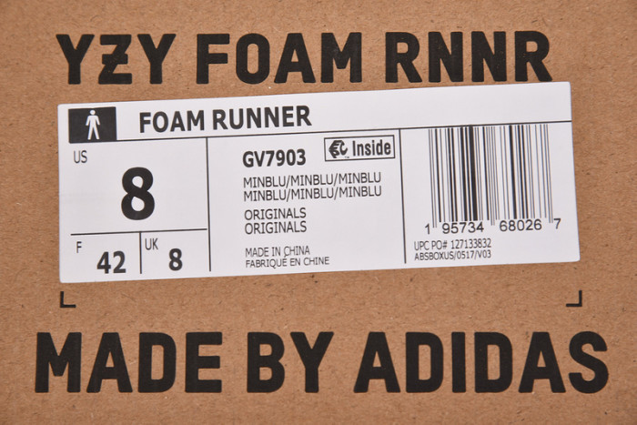 Y**zy foam rnnr mineral blue - gv7903