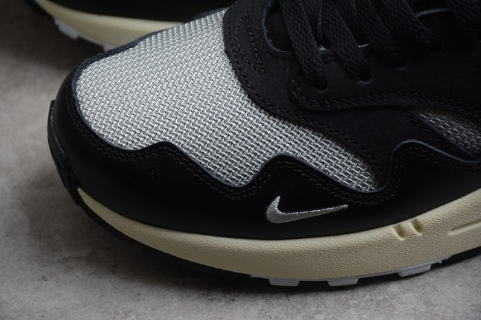Patta x Nike Air Max 1 "Black"  DQ0299-001