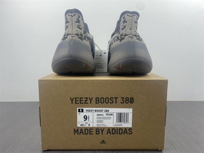 ad*s Y**zy boost 380 stone salt gz0472