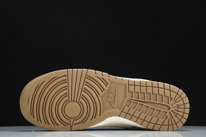 Nike Dunk Low SE 85 DO9457-100