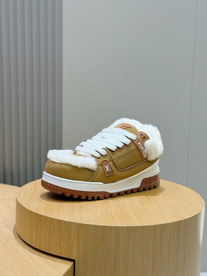LV SNEAKER TRANIER MAXI FOR-LV442