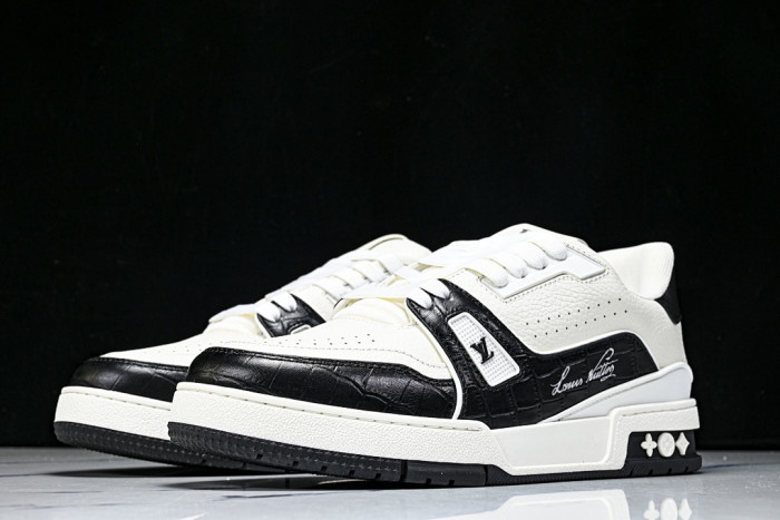 LV SNEAKER TRAINER FOR-LV430