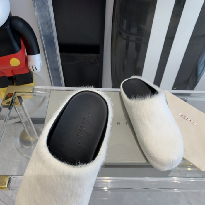MARNI *  070805