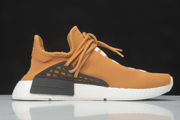 Ad*s nmd r1 pharrell hu hue man tangerine  bb3070