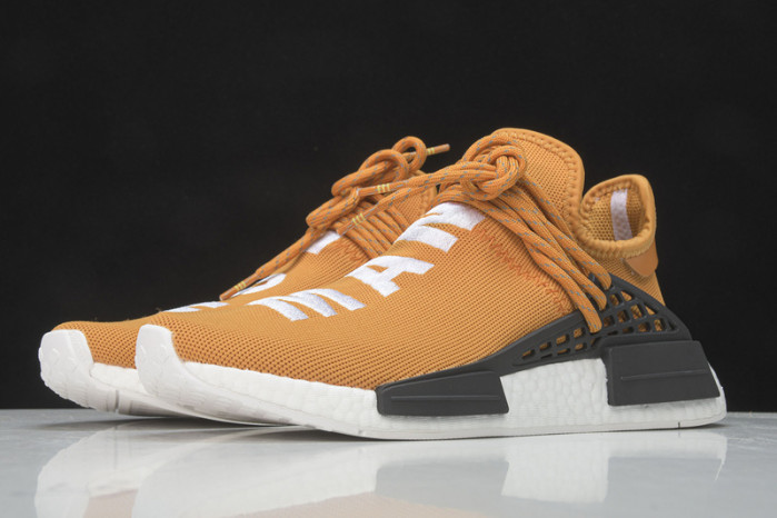 Ad*s nmd r1 pharrell hu hue man tangerine  bb3070