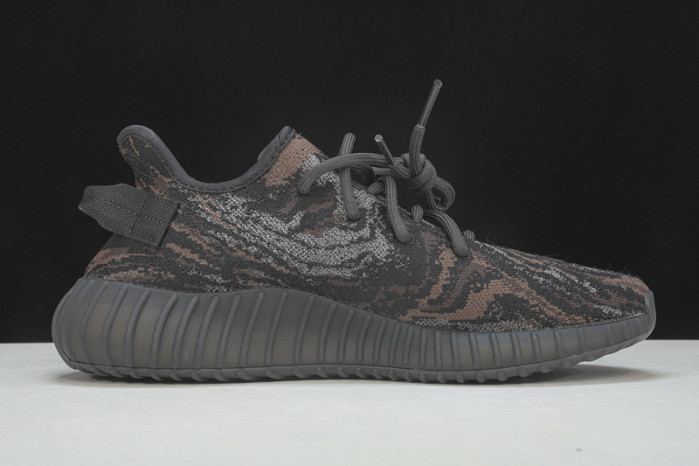 ad*s  Y**zy boost 350 v2 mx rock gw3774