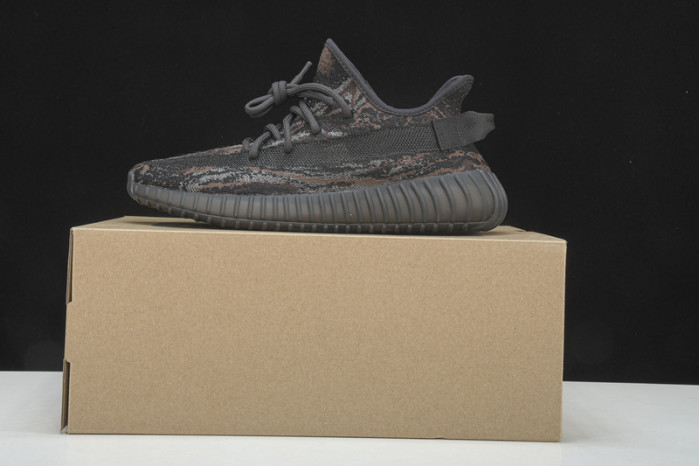 ad*s  Y**zy boost 350 v2 mx rock gw3774