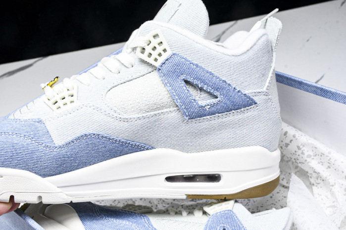 Air Jordan 4 Denim "Worn Blue” IB6716-100