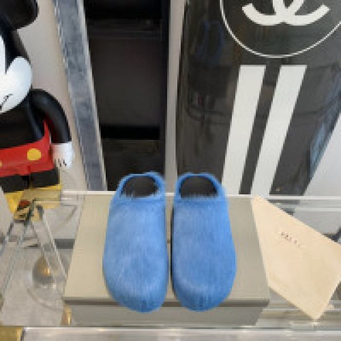 MARNI *  070809