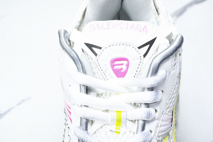 BLCG RUNNER  772767-WRUNG 9517