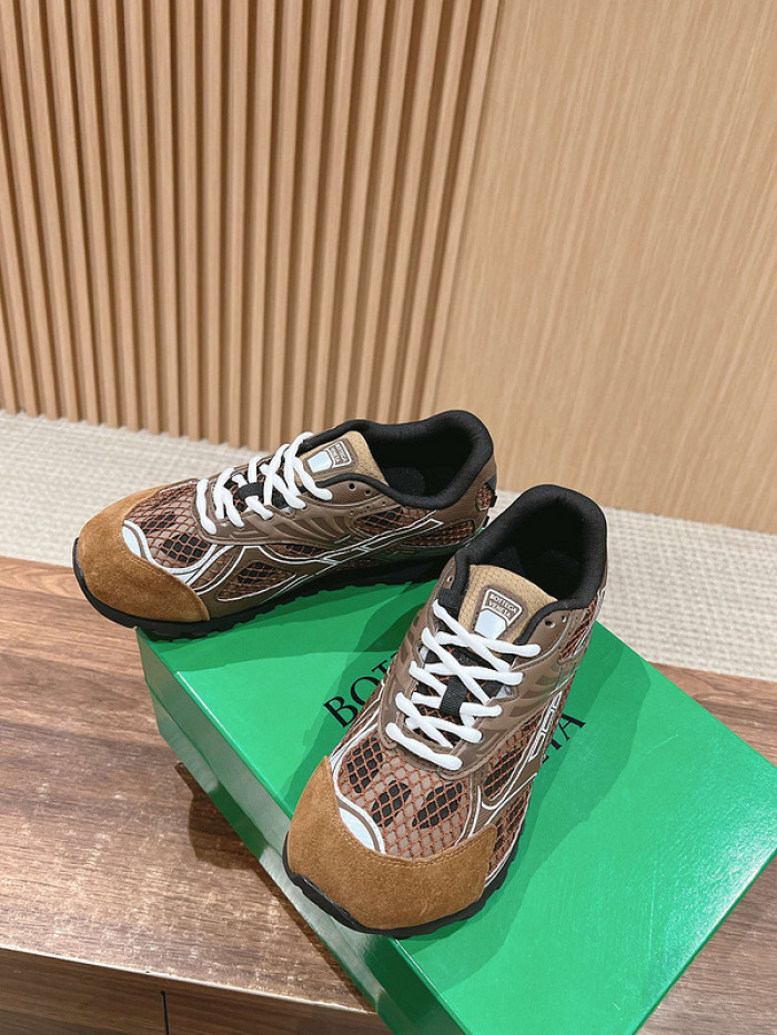 bo*te*ga Ve*ne*ta orbit sneaker