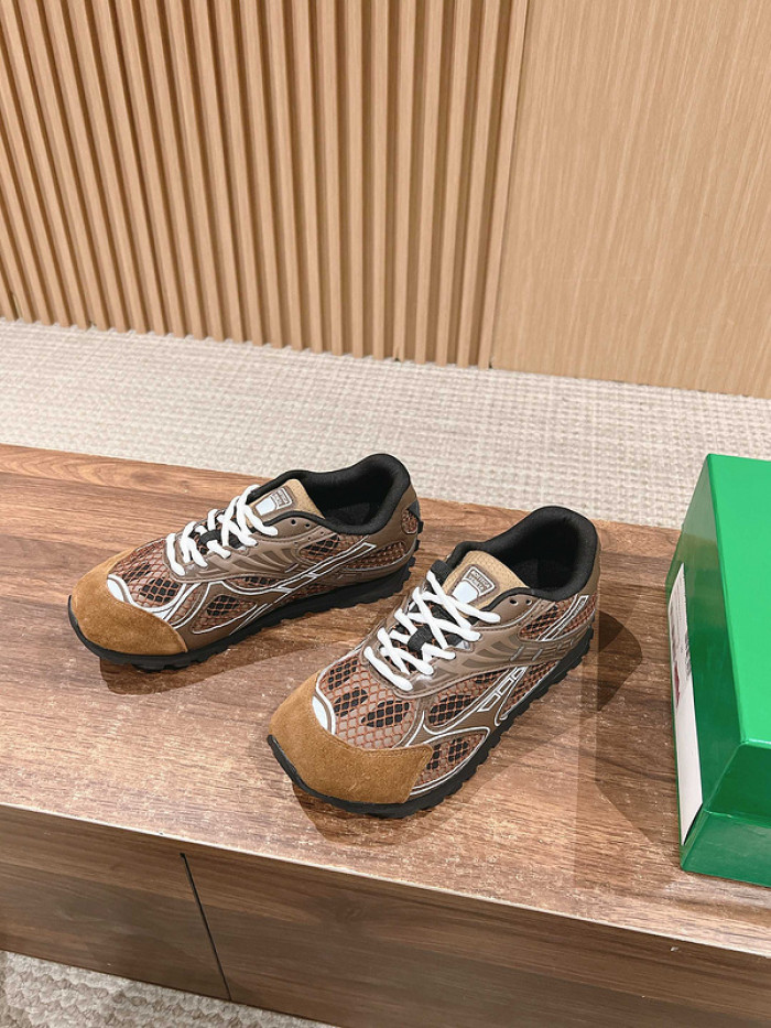 bo*te*ga Ve*ne*ta orbit sneaker
