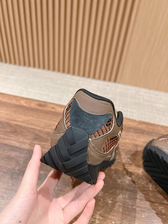 bo*te*ga Ve*ne*ta orbit sneaker