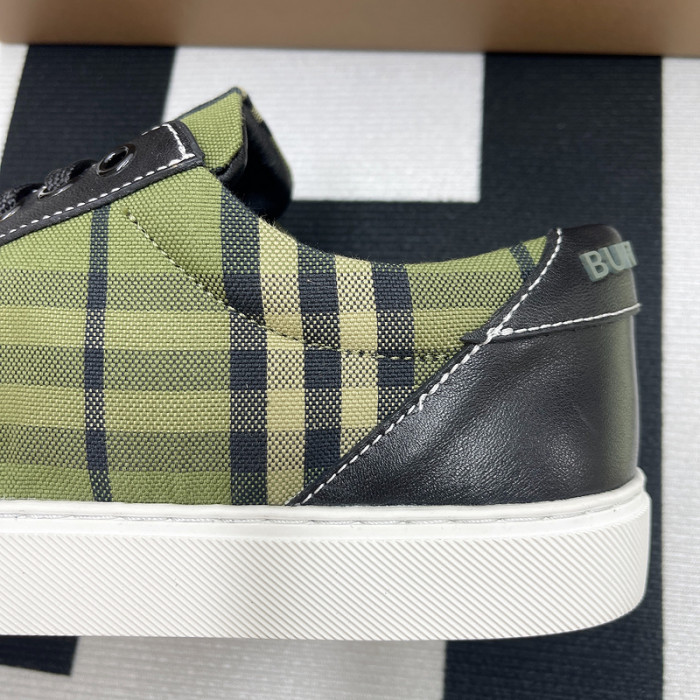 BUR  SNEAKER