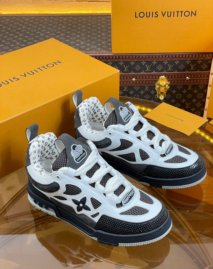 LV SNEAKER LOW  10801
