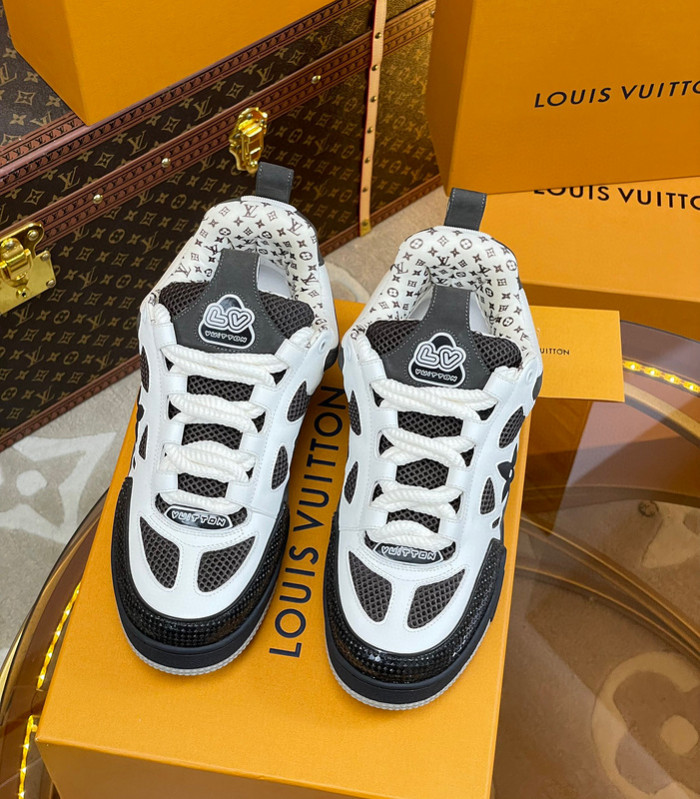 LV SNEAKER LOW  10801