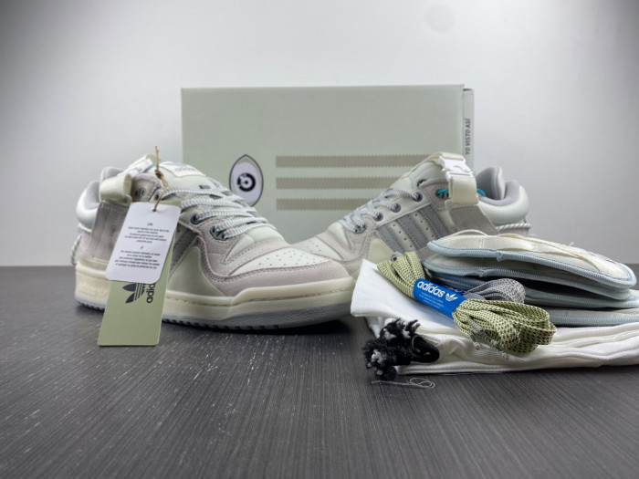 bad bunny x Ad*s forum low “last forum”  hq2153