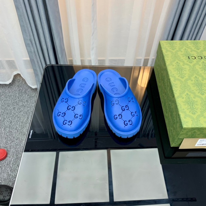 GUCC SLIPPERS