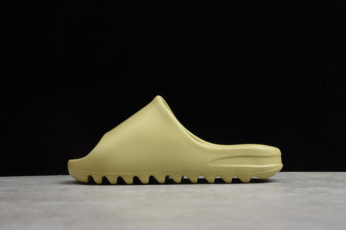 kanye west x ad*s Y**zy slide “resin ”fx0494