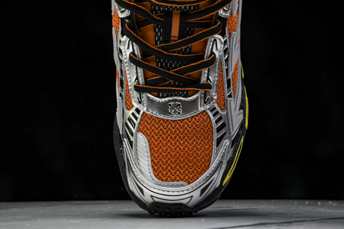 OF C/O  SNEAKER  FOR-041101