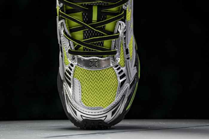 OF C/O  SNEAKER  FOR-022305