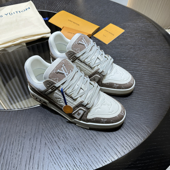 LV SNEAKER TRAINER FOR-LV425