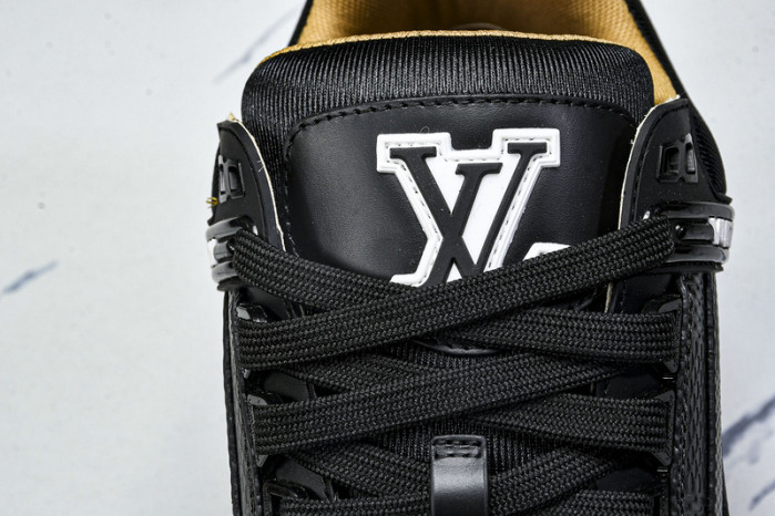 LV SNEAKER TRAINER   FOR-LV305
