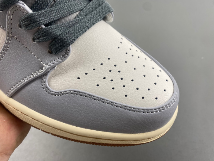 Air Jordan 1 Low  “Denim”  Women’s  FZ5045-091