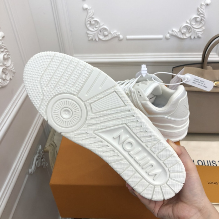 LV SNEAKER LOW 0516-001