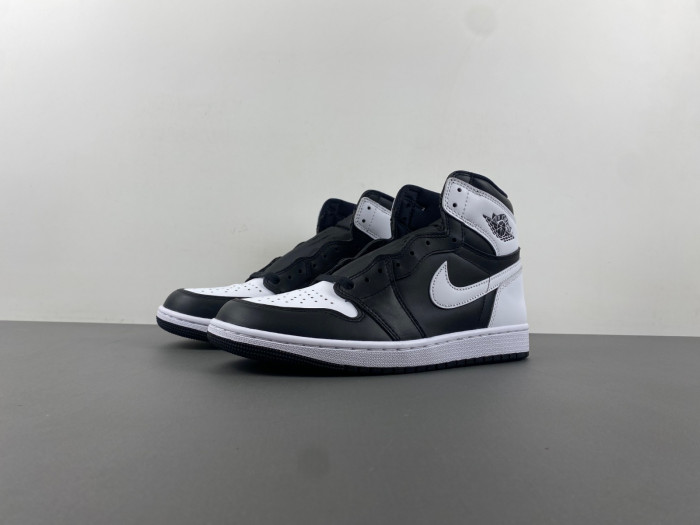 Air Jordan 1 High OG “Reverse Panda  DZ5485-010