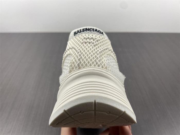 BLCG   PHANTOM  YEESHOES042101