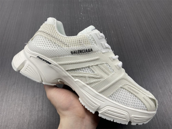 BLCG   PHANTOM  YEESHOES042101