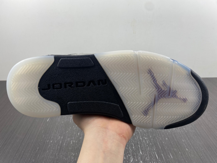 A Ma Maniére x Air Jordan 5 “Light Bone”  FD1330-006