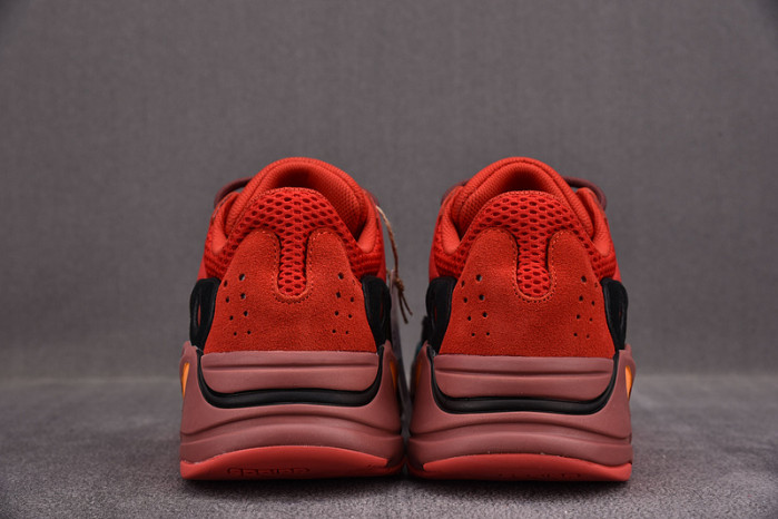 ad*s Y**zy boost 700 “hi-res red”  hq6979
