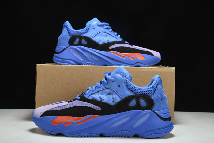 Y**zy boost 700 "hi-res blue" hp6674